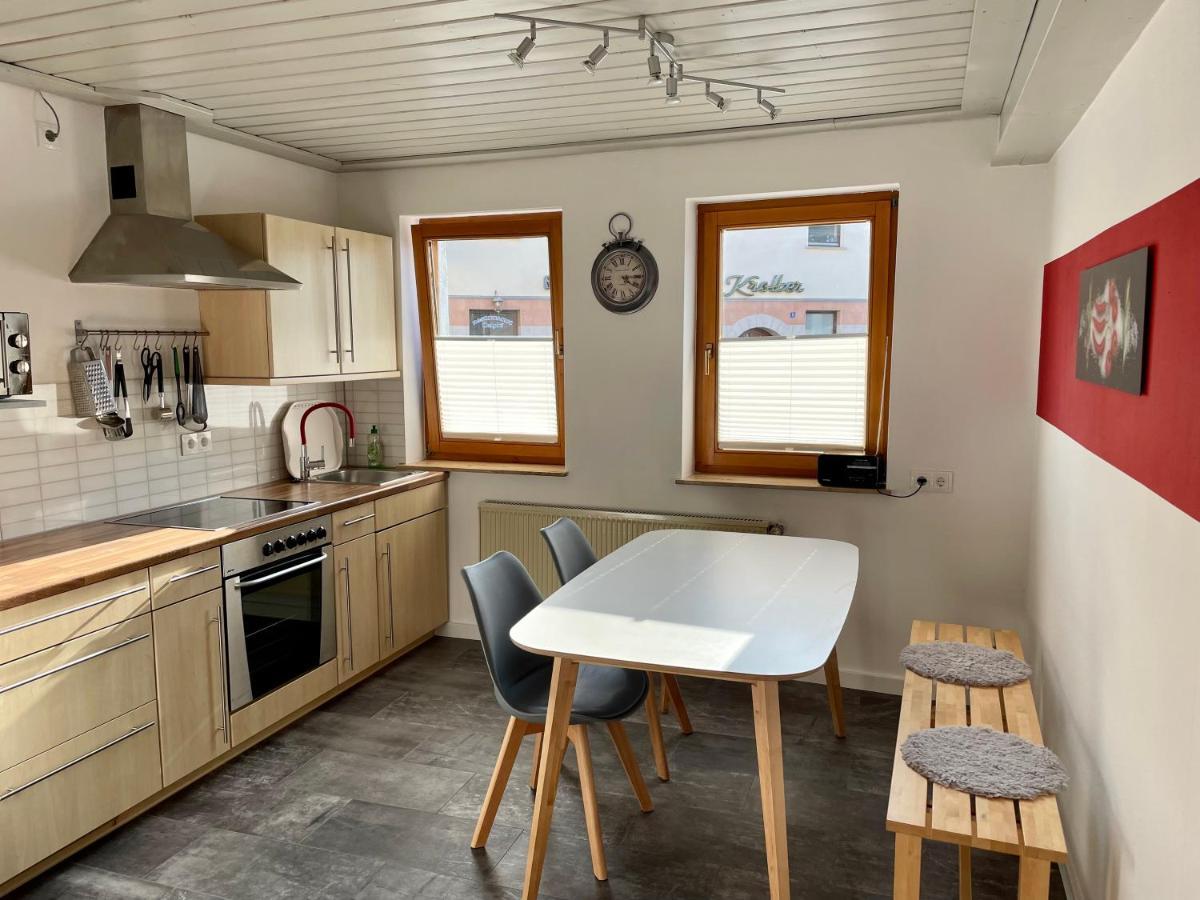 Moderne Ferienwohnung In Historischer Altstadt - Keine Monteurswohnung Hilpoltstein Exteriör bild