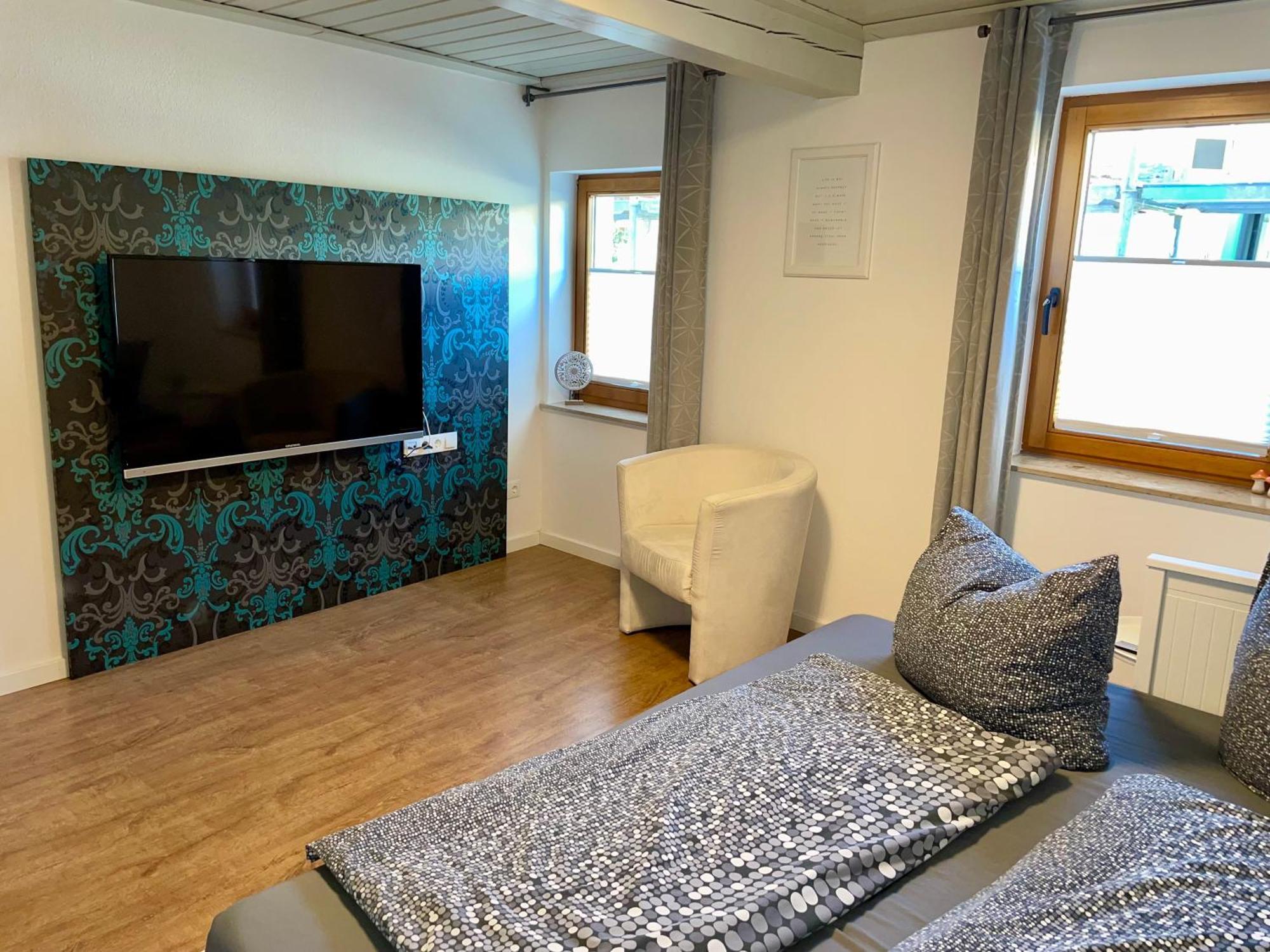 Moderne Ferienwohnung In Historischer Altstadt - Keine Monteurswohnung Hilpoltstein Exteriör bild